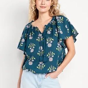 NWT Old Navy Teal Floral Blouse